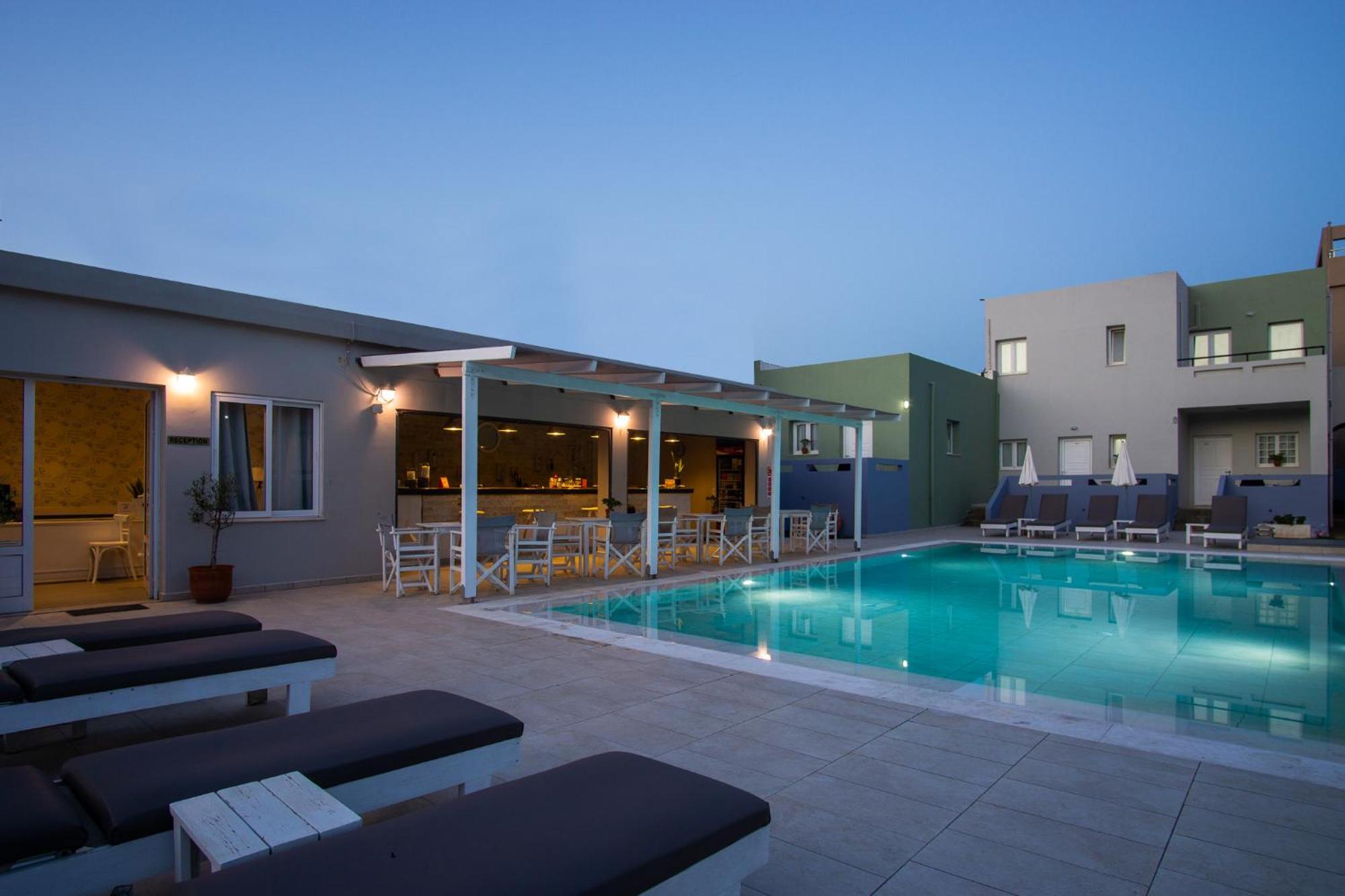 Golden Sun Boutique Aparthotel Malia Buitenkant foto