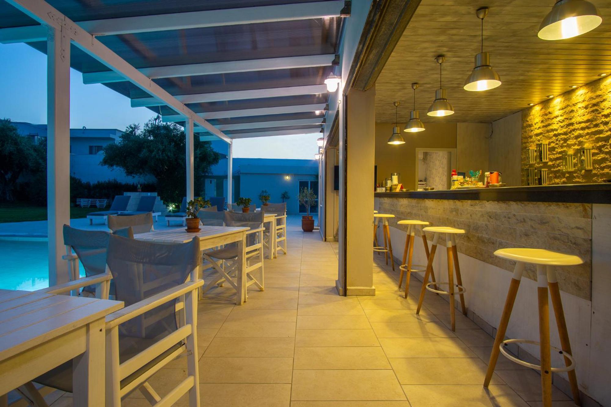 Golden Sun Boutique Aparthotel Malia Buitenkant foto